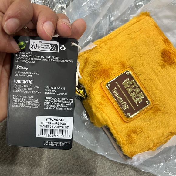 NWT LOUNGEFLY PLUSH WICKET BIFOLD WALLET - Picture 2 of 5